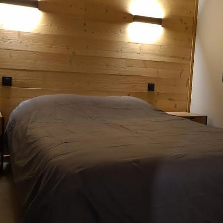 Appartement Le Toit Du Cambre D'Aze à Saint-Pierre-dels-Forcats Extérieur photo